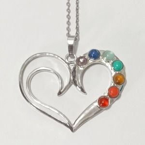 7 Chakra Fashion Necklace Heart Pendant Rainbow Silver Crystal Jewelry Meditate